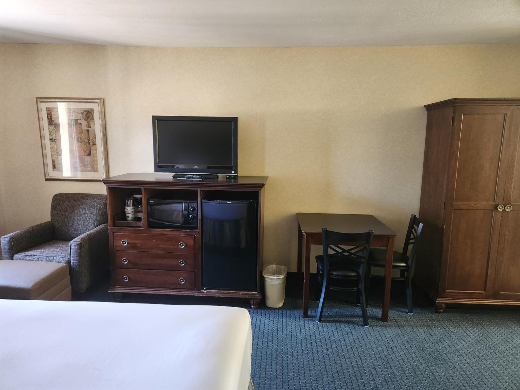 Suburban Studios Branson On The Strip Extérieur photo
