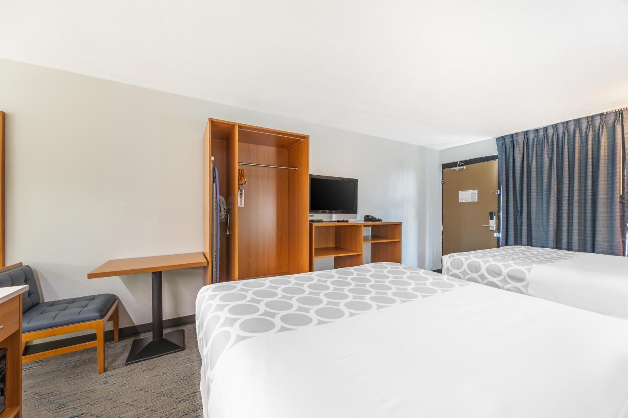Suburban Studios Branson On The Strip Extérieur photo