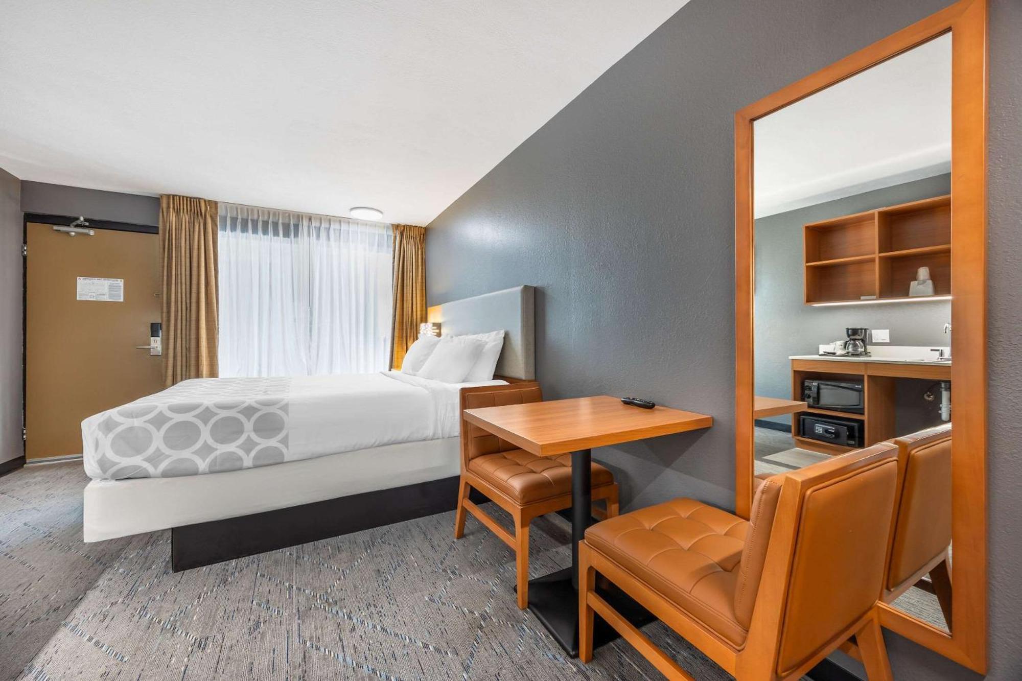 Suburban Studios Branson On The Strip Extérieur photo